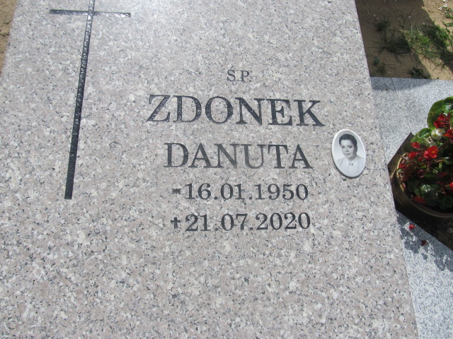 Danuta Zdonek 1950 Goleniów - Grobonet - Wyszukiwarka osób pochowanych