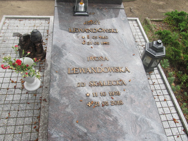 Iwona Lewandowska 1959 Goleniów - Grobonet - Wyszukiwarka osób pochowanych