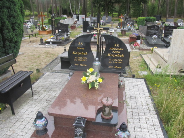 Grób Aleksander Kozubek