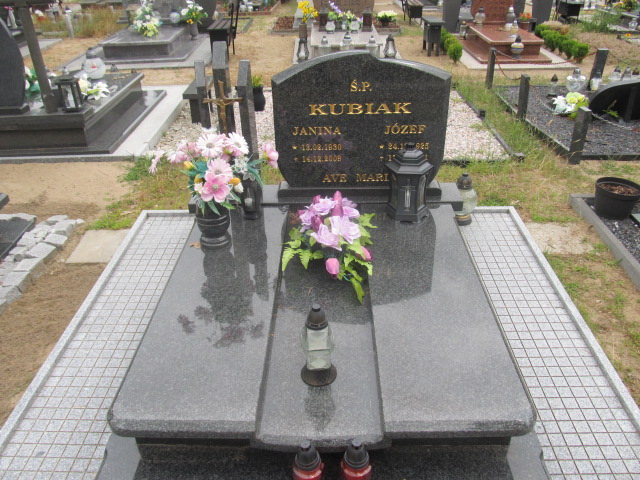 Grób Józef Kubiak