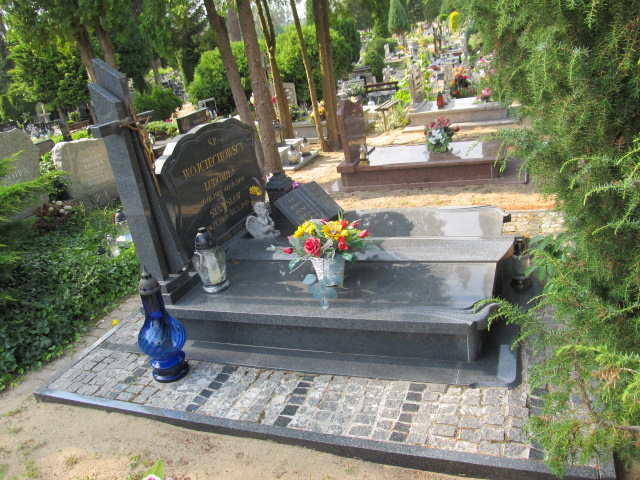 Grób Stanisław Wojciechowski