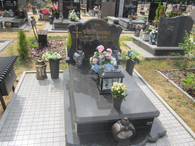 Grób Mirosław Wojcianiec