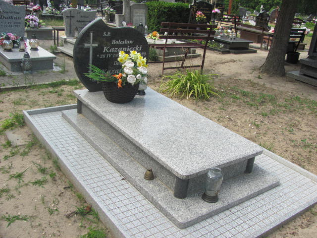 Grób Danuta Kazaniecka